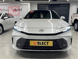 تۆیۆتا کامری